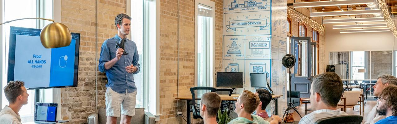 الاستشارات المالية